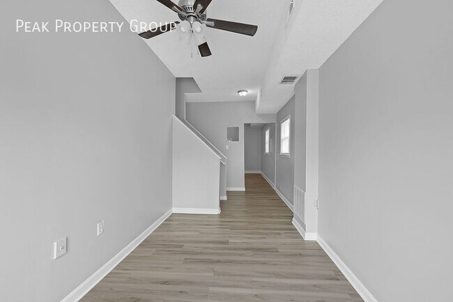 Building Photo - 1516 William Howard Taft Rd