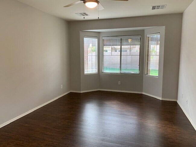 Building Photo - Beautiful 4 bedroom 2 bath home -- COMING ...