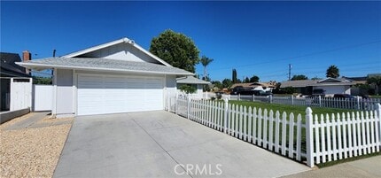 Building Photo - 24041 Gemwood Dr