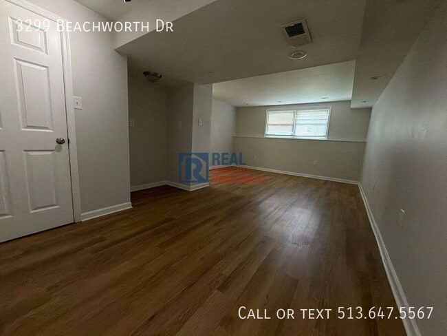 Building Photo - 3299 Beachworth Dr