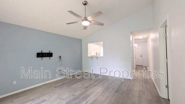 Building Photo - 2466 Redoubt Ave