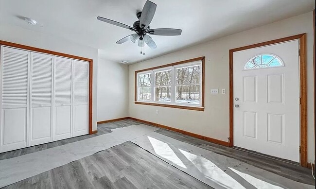 Building Photo - 204 Stony Ford Rd