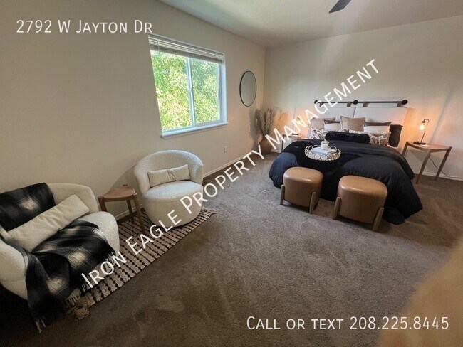 Building Photo - 2792 W Jayton Dr