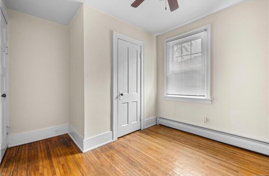 Building Photo - 619 Elmwood Ave