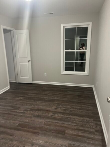 Building Photo - 1451 Harding St