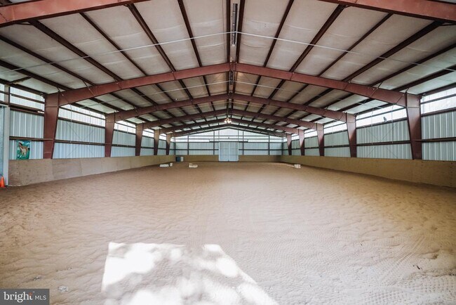 Building Photo - 12780 Chatter Brook Dr