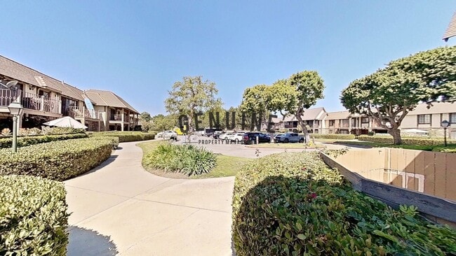 Building Photo - 1 Bedroom ~ Live in the Heart of South Coa...
