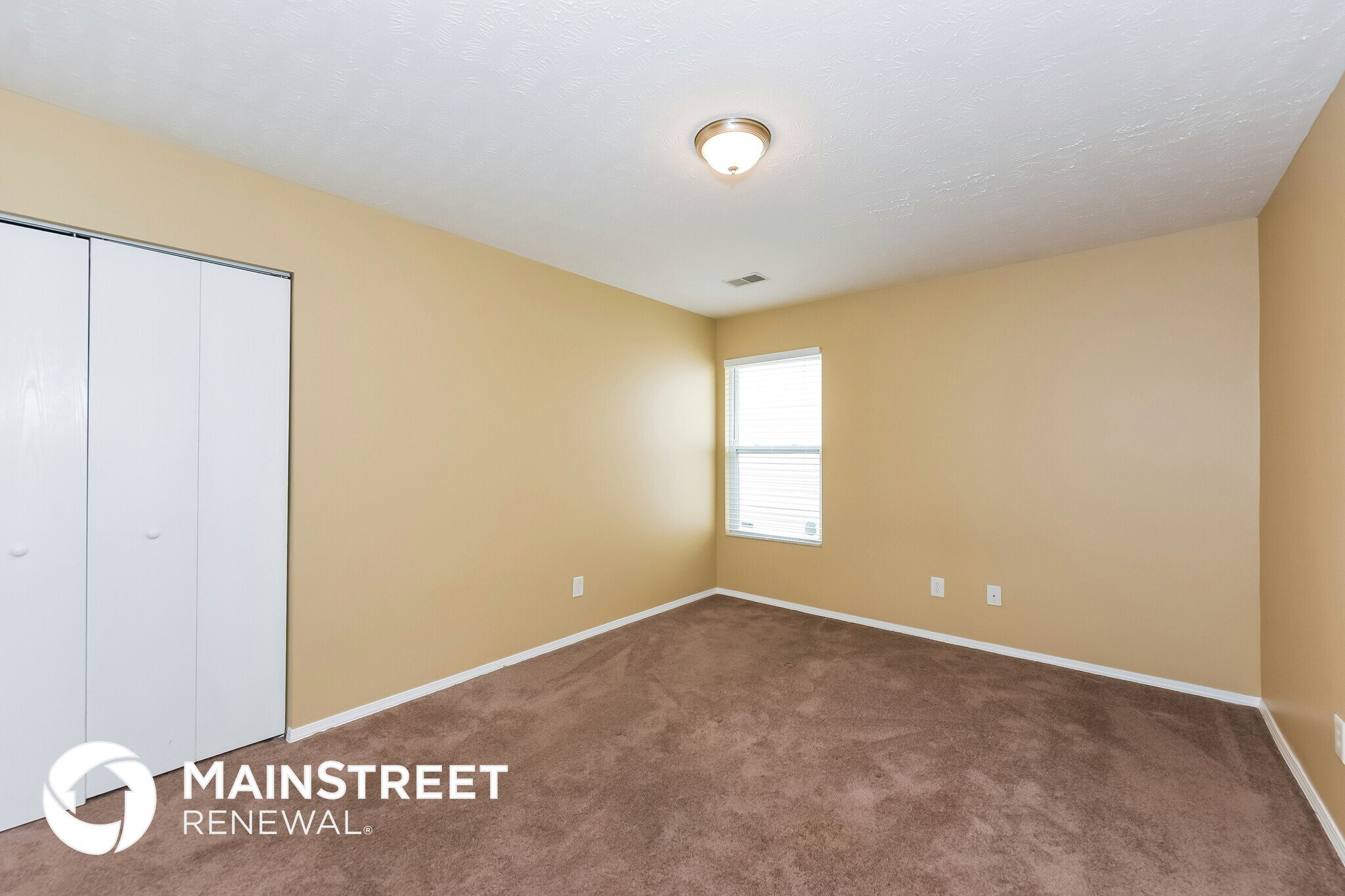 Building Photo - 3249 Woodpoint Dr