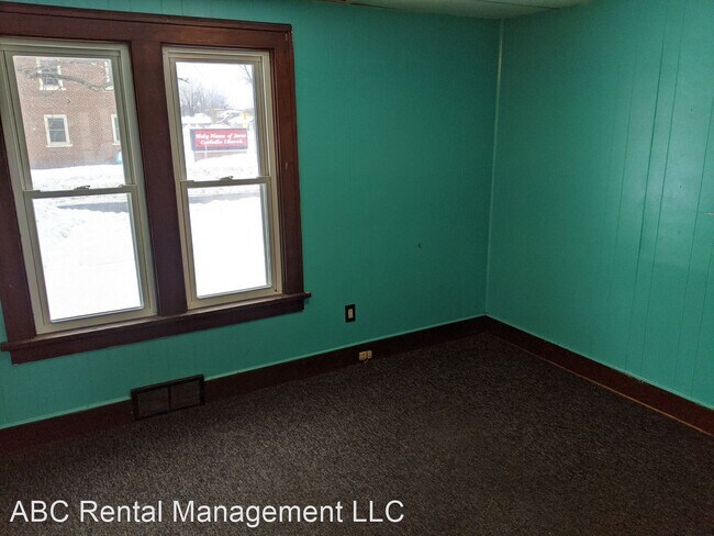Building Photo - 3 br, 1.5 bath House - 815 West Thomas Street
