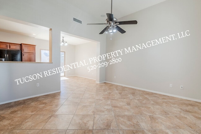 Building Photo - 10534 E Native Rose Trail