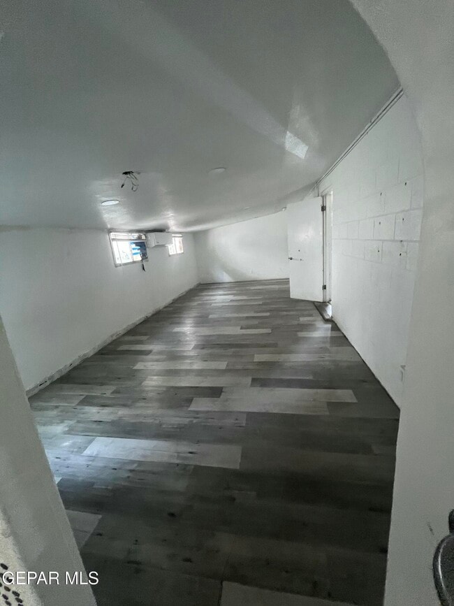 Building Photo - 216 Pacific Dr