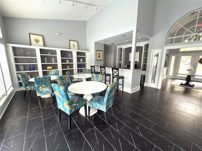 Building Photo - 3261 Haviland Ct