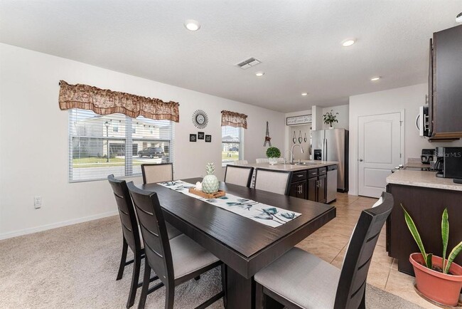 Building Photo - 812 Brooklet Dr