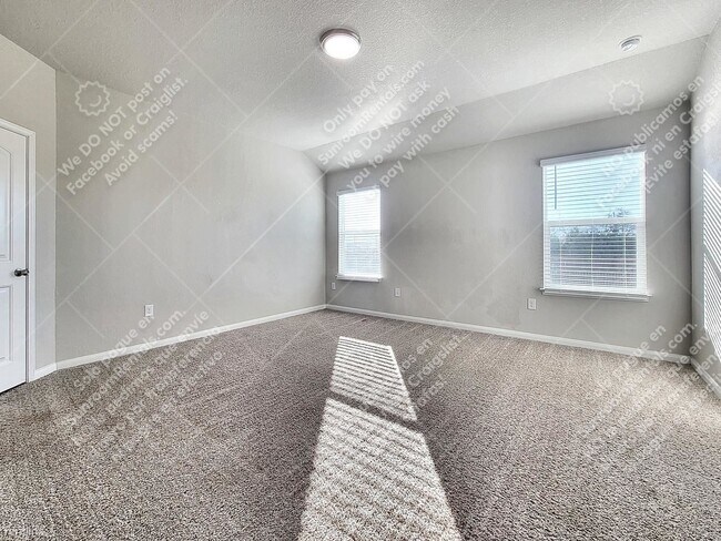 Building Photo - 4 br, 2 bath House - 210 Marimoor Dr