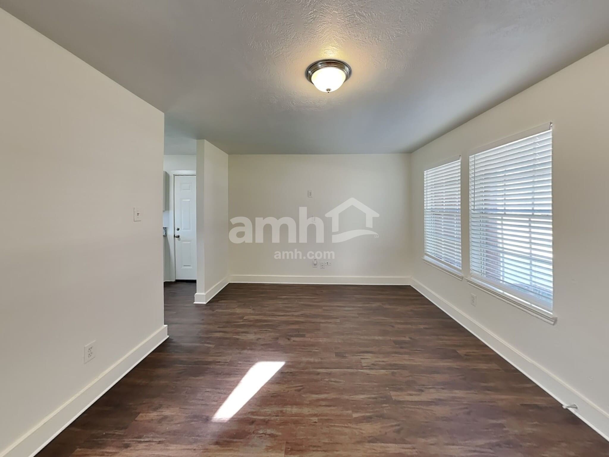 Building Photo - 5011 Westfield Village Dr