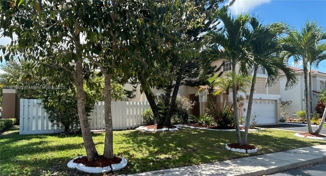Building Photo - 1450 NW 129th Ave