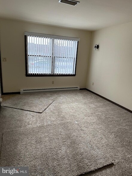 Building Photo - 228 W 8th St