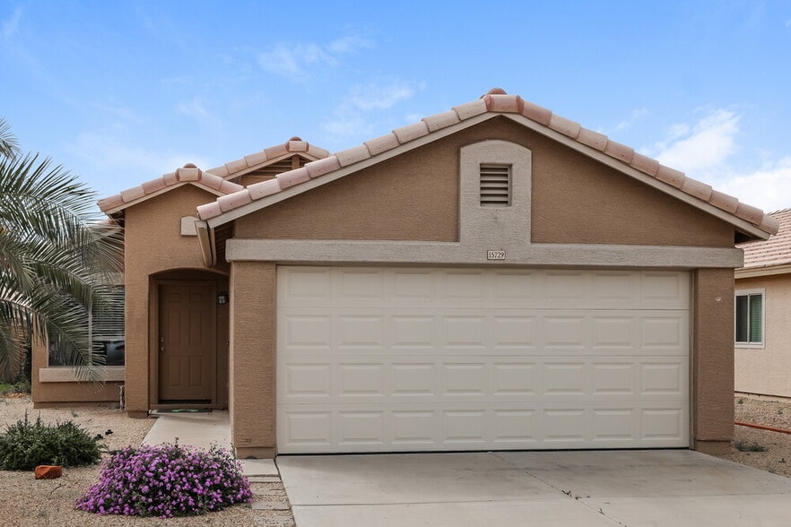 Primary Photo - 15729 W Smokey Dr