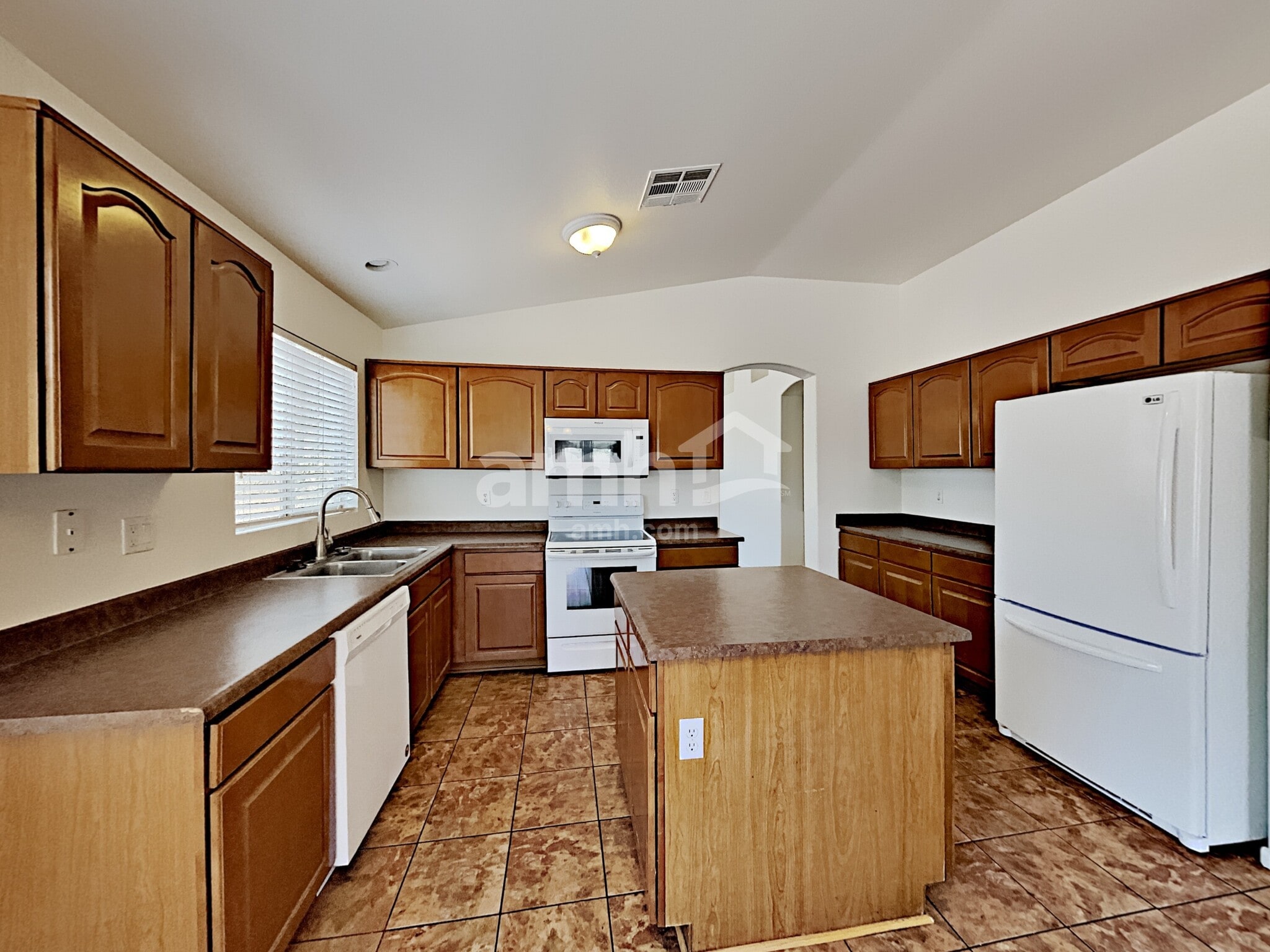 Building Photo - 9910 W Atlantis Way