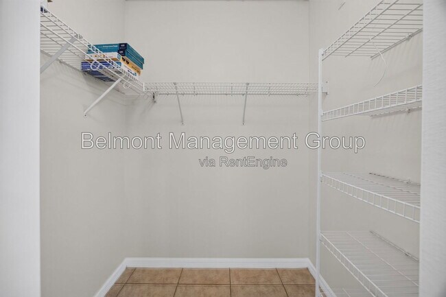 Building Photo - 13226 Galicia St