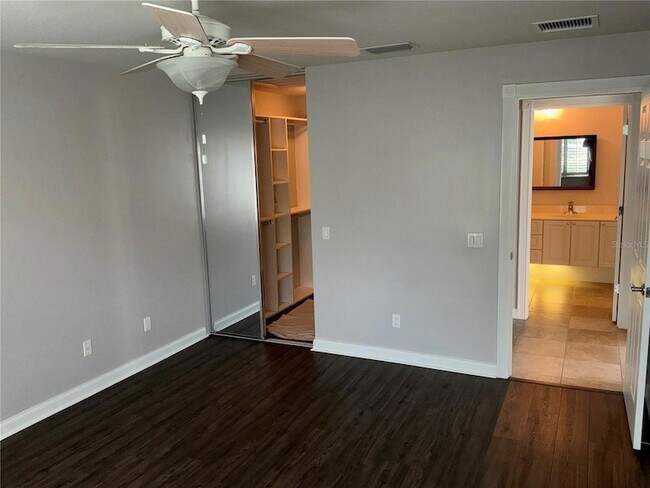 Building Photo - 11616 Garessio Ln