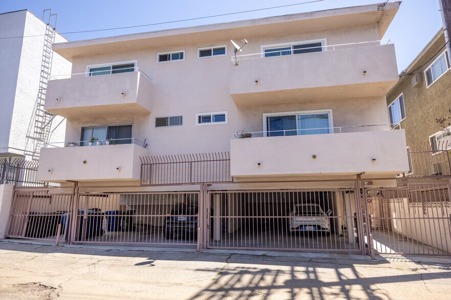 Building Photo - 1737 Glendon Ave