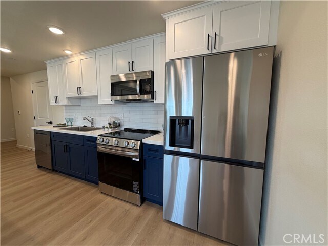 Building Photo - 4064 E Live Oak Ave