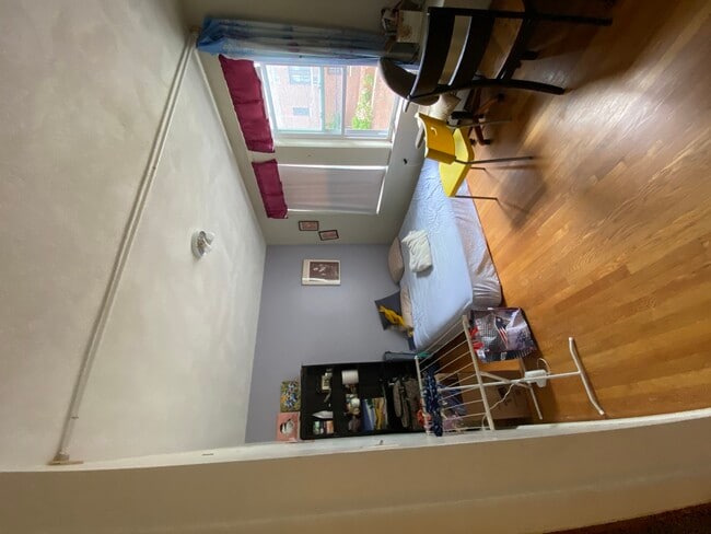 Primary Photo - 310 Tappan St