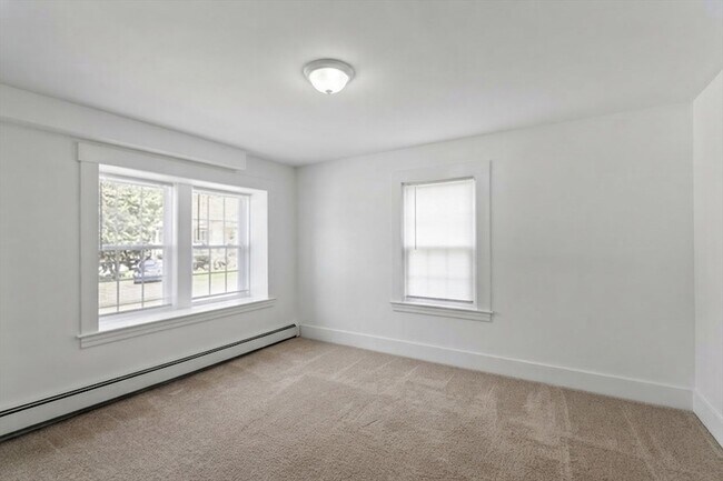 Building Photo - 27 Winthrop St