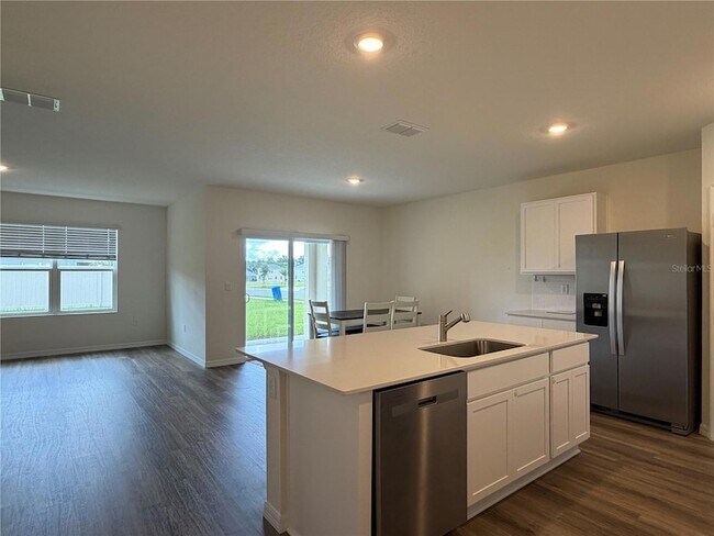 Building Photo - 3307 Wynwood Forest Dr