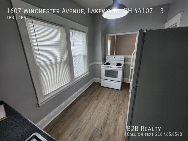 Building Photo - 1607 Winchester Ave