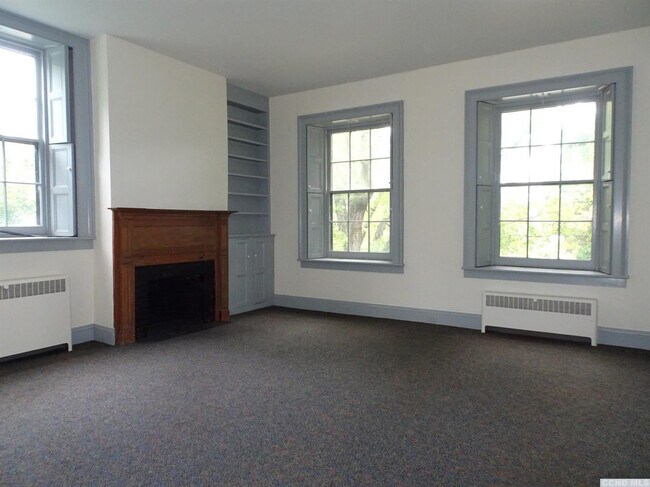 Building Photo - 549 NY-23B