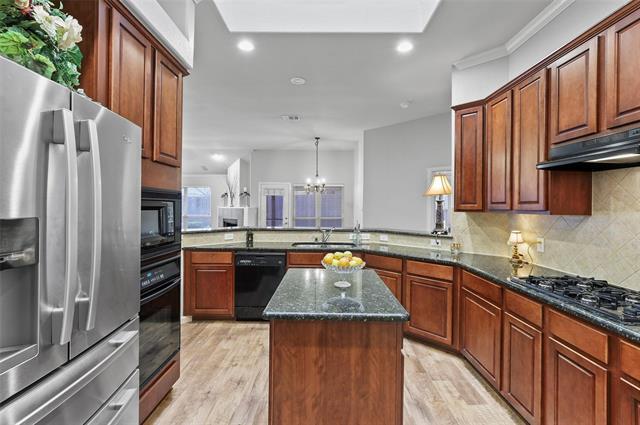 Building Photo - 8604 La Quinta Lane