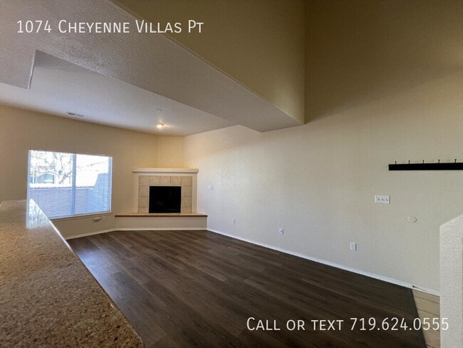 Building Photo - 1074 Cheyenne Villas Point