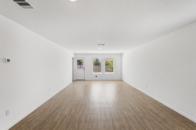 Building Photo - 9754 Janefield Ml