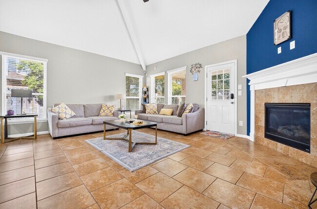 Building Photo - 16026 Rustlers Trail Ln