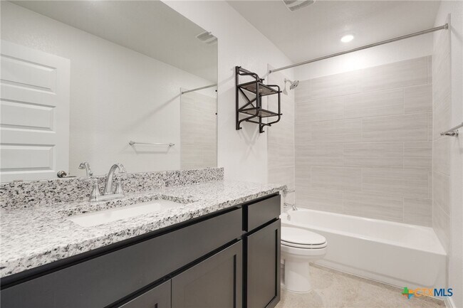 Building Photo - 910 Wax Myrtle Ct