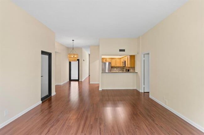 Building Photo - 1630 S Ocean Ln