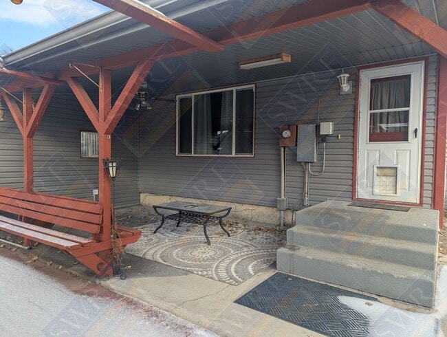 Building Photo - 1020 Bridger Dr