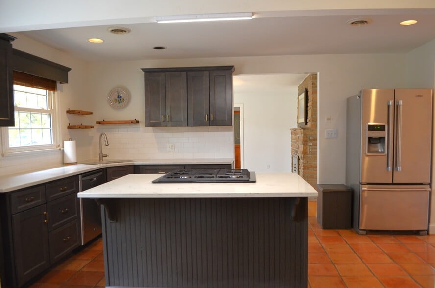 Gas cooking! - 45 Emerson Rd