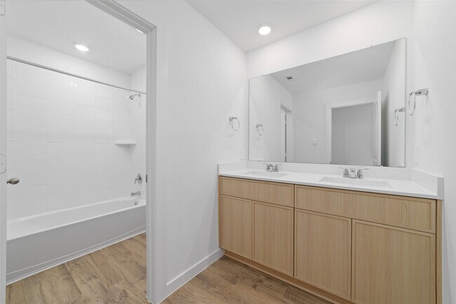 Building Photo - 3530 Blue Mockingbird St