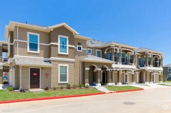 Building Photo - 4 br, 3 bath Condo - 29980 FM 2978 Road To...