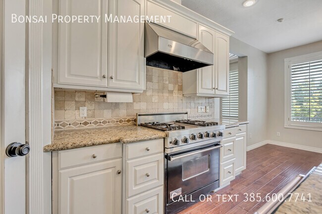 Building Photo - 11291 Palisade View Dr