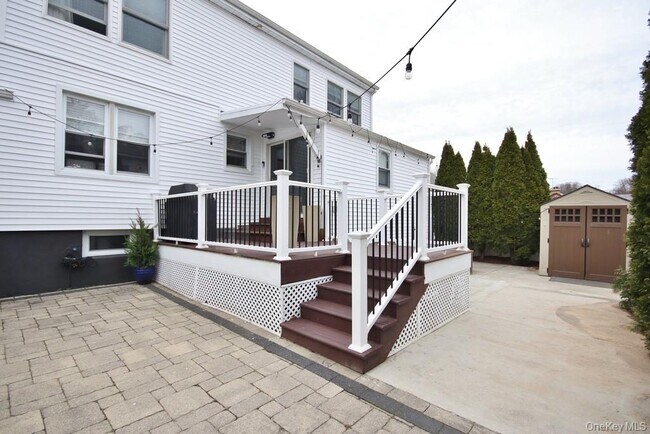 Building Photo - 57 Haines Blvd
