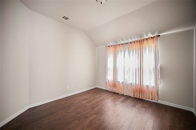 Building Photo - 2306 Lucerne Dr