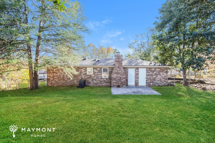 Building Photo - 4259 Woodland Dr