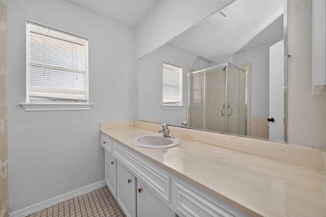 Building Photo - 25515 Stone Mill Ln