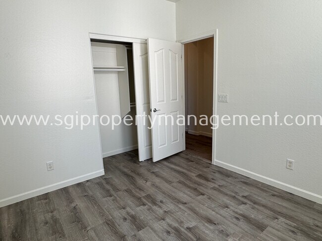 Building Photo - 29767 N 121st Ave