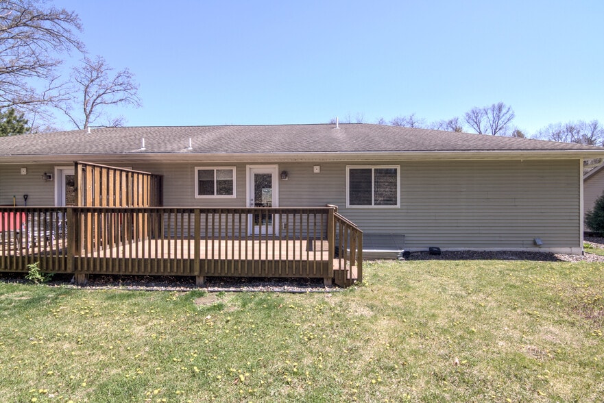 Building Photo - 3904 London Rd