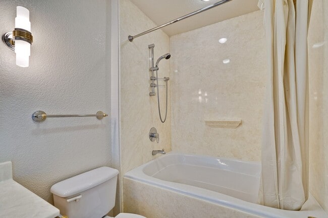 Building Photo - New Vinyl Plank Flooring, Fresh Interior Paint, 1 Car Garage + 1 Assigned Outdoor Parking Space -...